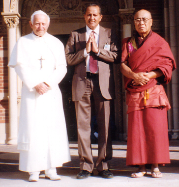 Yogi Ramesh with Pope John Paul II